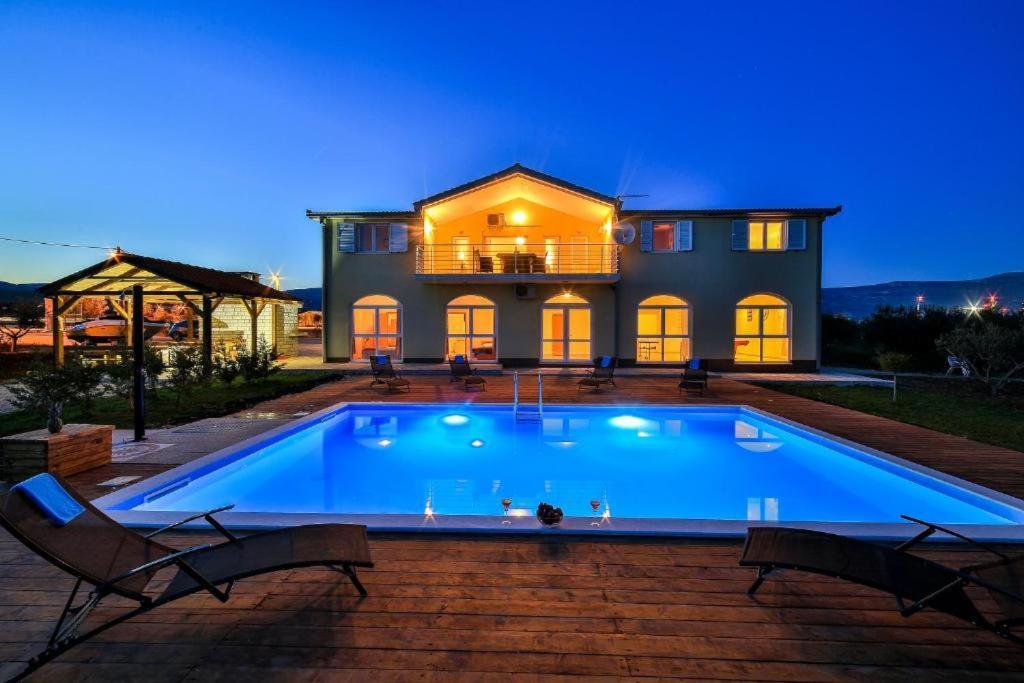 Orange Tree Garden Apartment Trogir Bagian luar foto